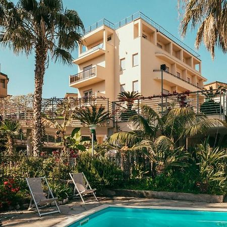 Hotel Residence La Palma Finale Ligure Ngoại thất bức ảnh
