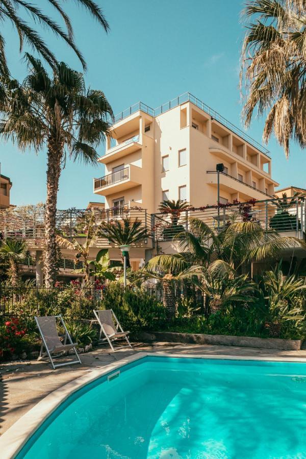 Hotel Residence La Palma Finale Ligure Ngoại thất bức ảnh
