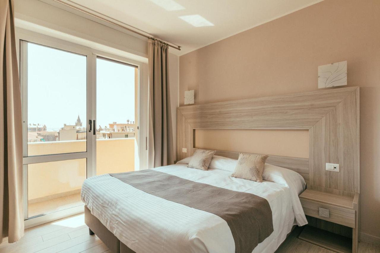 Hotel Residence La Palma Finale Ligure Ngoại thất bức ảnh