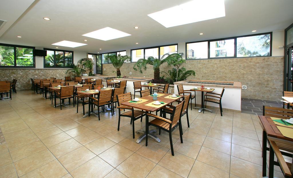 Hotel Residence La Palma Finale Ligure Ngoại thất bức ảnh