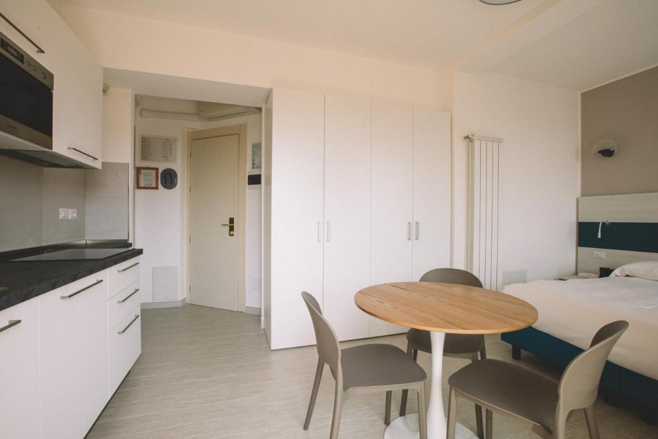 Hotel Residence La Palma Finale Ligure Ngoại thất bức ảnh
