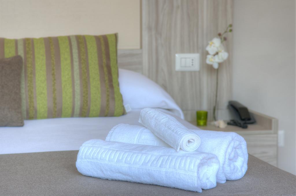 Hotel Residence La Palma Finale Ligure Ngoại thất bức ảnh