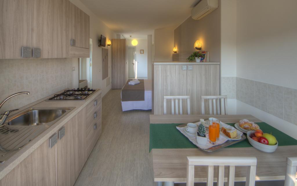 Hotel Residence La Palma Finale Ligure Ngoại thất bức ảnh