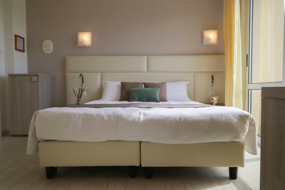 Hotel Residence La Palma Finale Ligure Ngoại thất bức ảnh